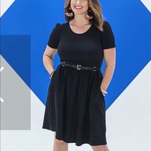 Lularoe Amelia Dress WITH POCKETS!